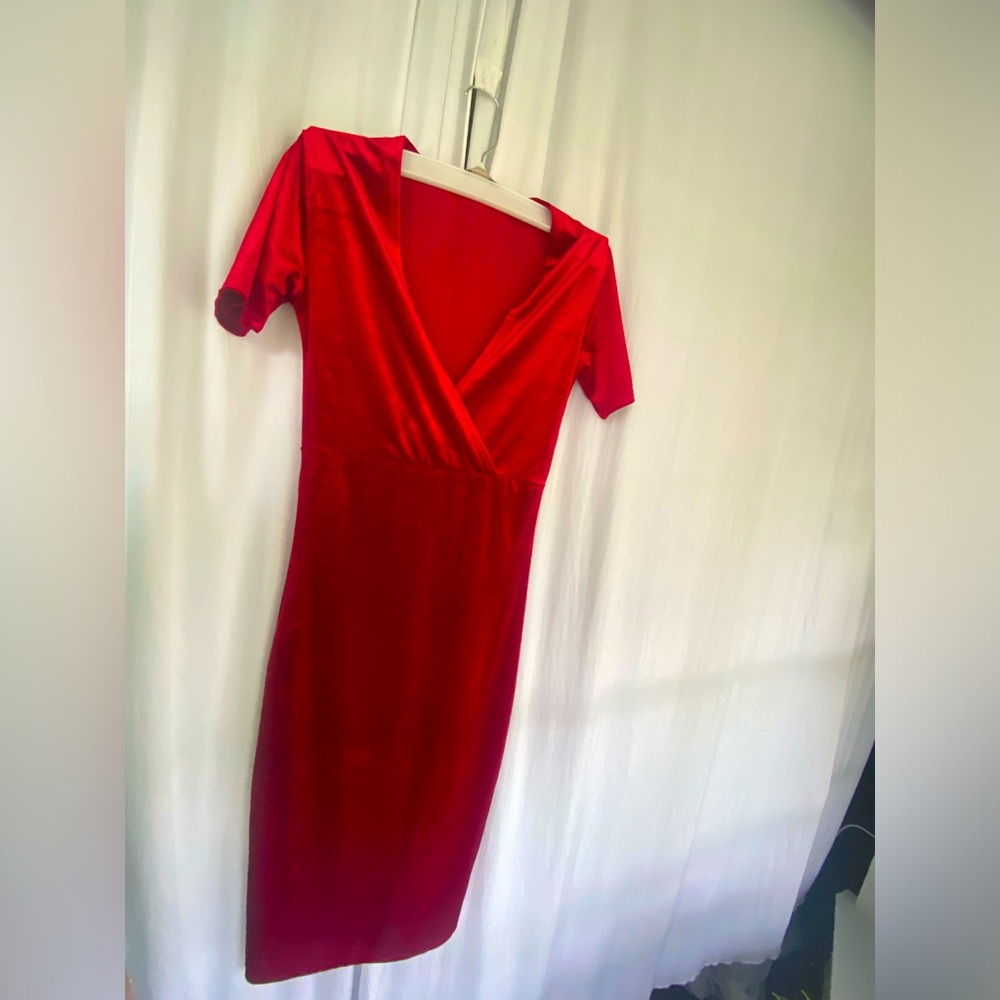 Zara Trafaluc Red Velvet Dress Knee Length Womens Small